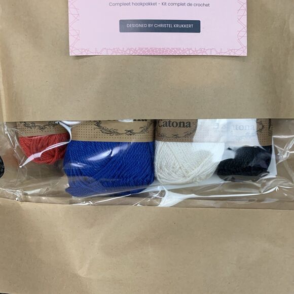 Hardicraft Easy Crafting Crochet Kit Police Car  Stuffed Toy Brand New - Picture 3 of 5